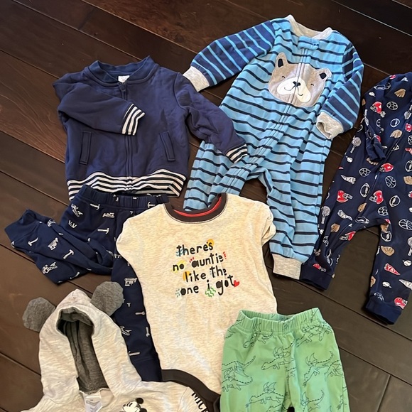 Carter 12 month lot - Picture 3 of 13